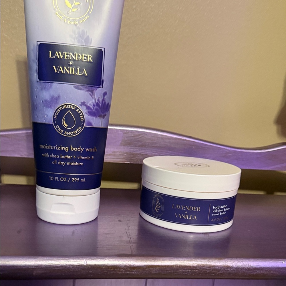 Bath & Body Works Lavender Vanilla Body Wash and Butter - Purple and White